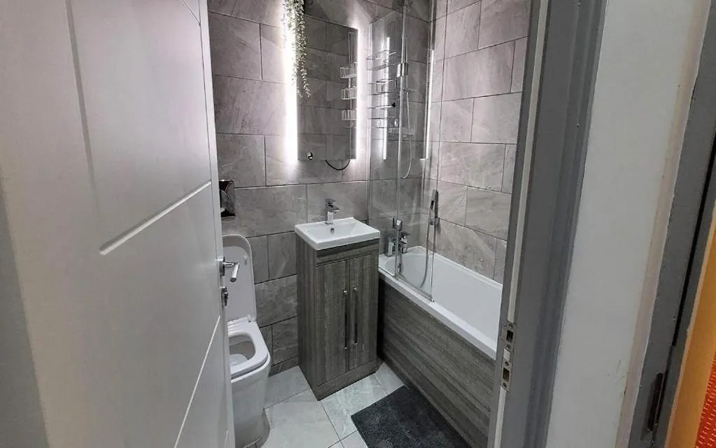 Central Doncaster Amazing Apartment Dan 2